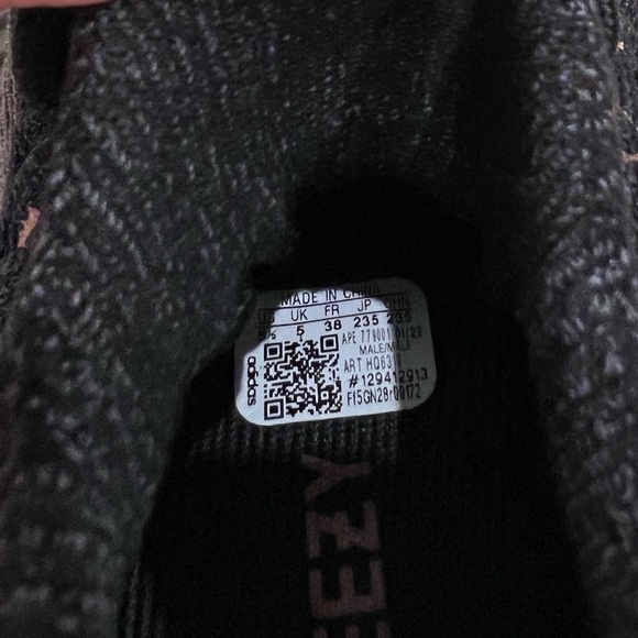 YZY 350 V2 CMPCT - Picture 4 of 4